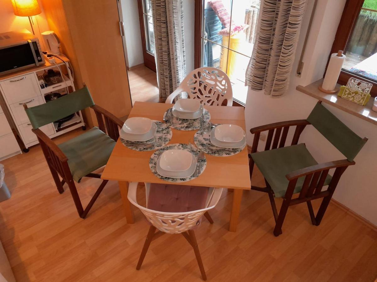 Apartment Mit Kueche Und Balkon Oder Terrasse, Ruhig Und Gut Erreichbar Piding Eksteriør bilde